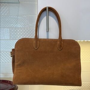 Claudia Firenze suede caramel tote w strap